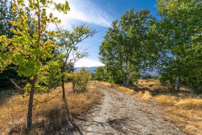 Photo of property in 8 Cemetery Road, Lake Hawea, Wanaka, 9382