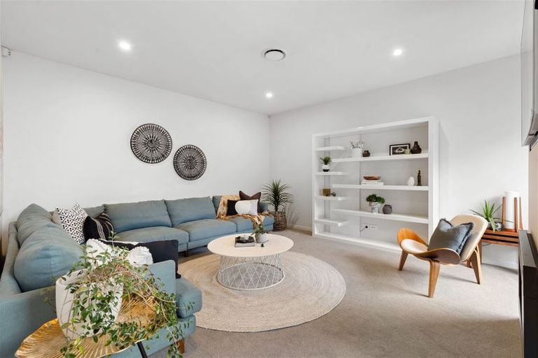 Photo of property in 5 Archrob Avenue, Prebbleton, 7604