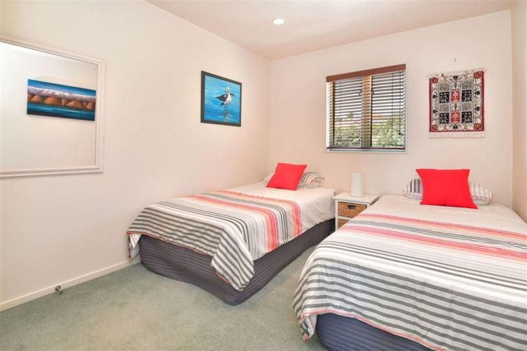 Photo of property in 24n Harbour Village Drive, Gulf Harbour, Whangaparaoa, 0930