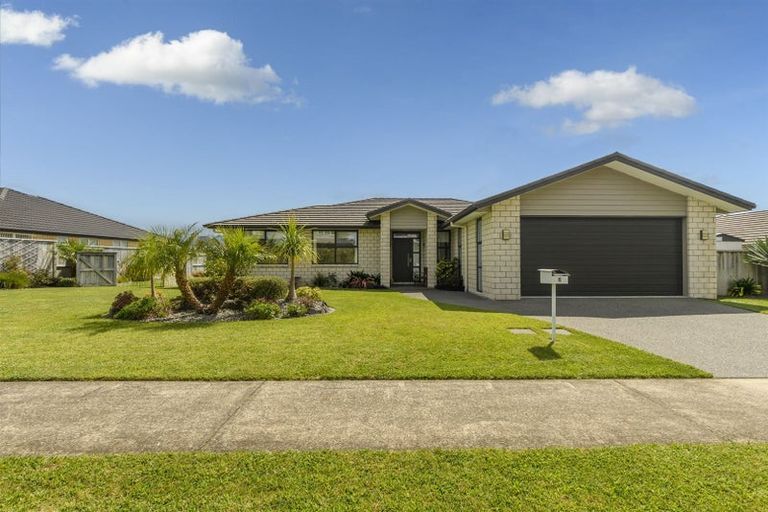 Photo of property in 6 Damien Place, Ohauiti, Tauranga, 3112