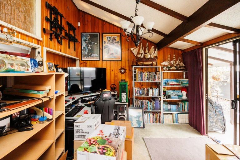 Photo of property in 182 Amberley Avenue, Highbury, Palmerston North, 4412