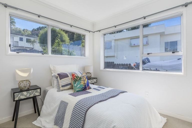 Photo of property in 100 Stapleford Crescent, Browns Bay, Auckland, 0630