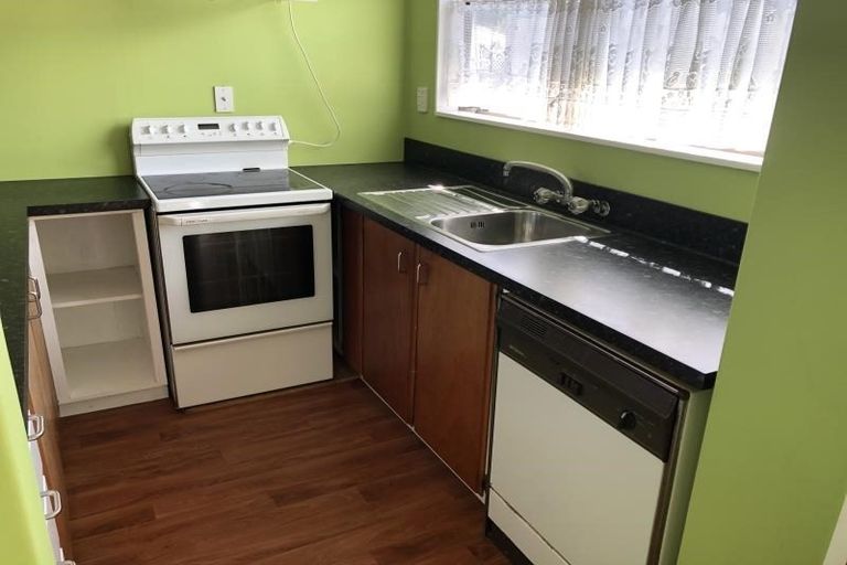 Photo of property in 9 Bluff Close, Kelson, Lower Hutt, 5010