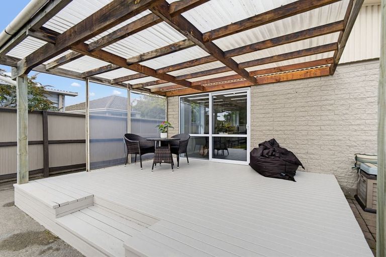 Photo of property in 38 Fern Drive, Halswell, Christchurch, 8025