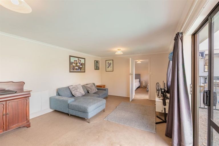 Photo of property in 34 White Street, Taradale, Napier, 4112
