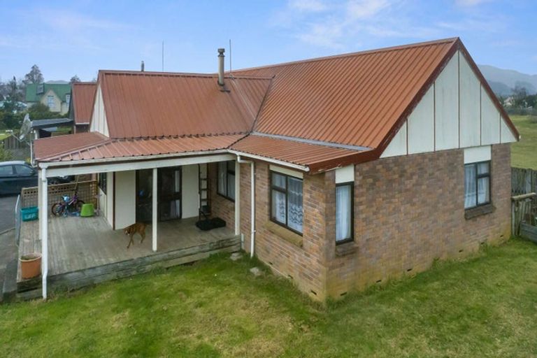 Photo of property in 28f Parry Street, Huntly, 3700