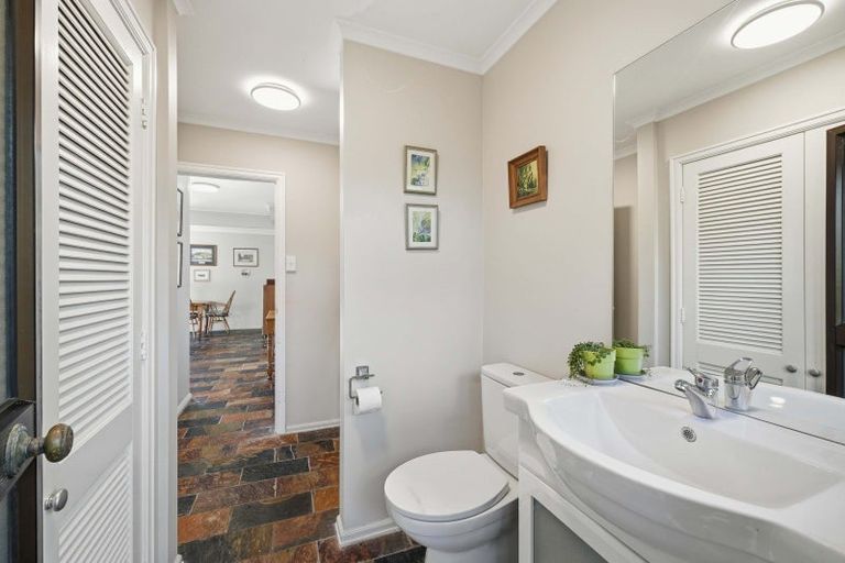 Photo of property in 2/32 Albert Road, Devonport, Auckland, 0624