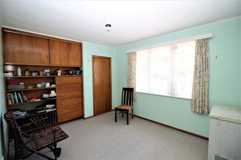 Photo of property in 7 Fox Street, Woodville, 4920