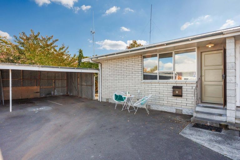 Photo of property in 8 Kiwi Court, Roslyn, Palmerston North, 4414