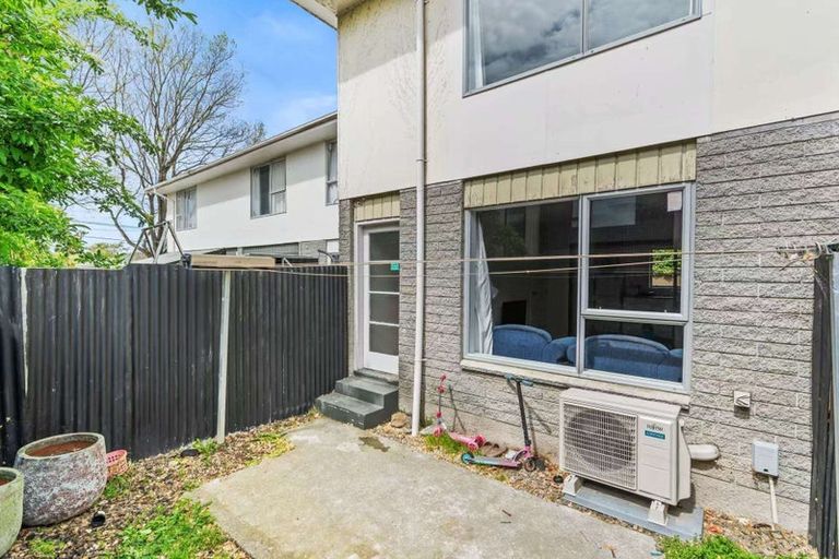 Photo of property in 4/53 Mathesons Road, Phillipstown, Christchurch, 8011