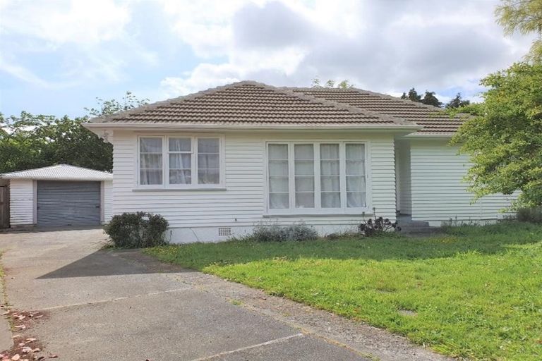 Photo of property in 7 Huia Grove, Elderslea, Upper Hutt, 5018