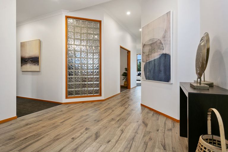 Photo of property in 331 Athlone Drive, Cambridge, 3434