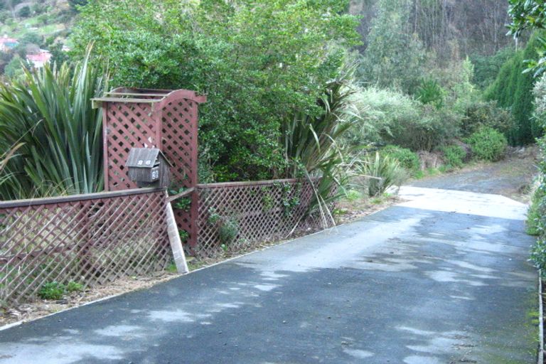 Photo of property in 26 Ocean View Road, Ravensbourne, Dunedin, 9022