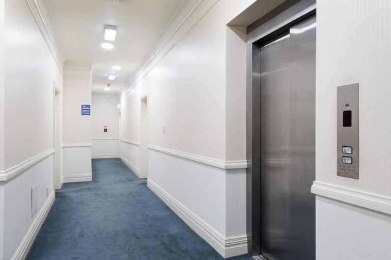 Photo of property in The Villas, 9/33 Hobson Street, Thorndon, Wellington, 6011