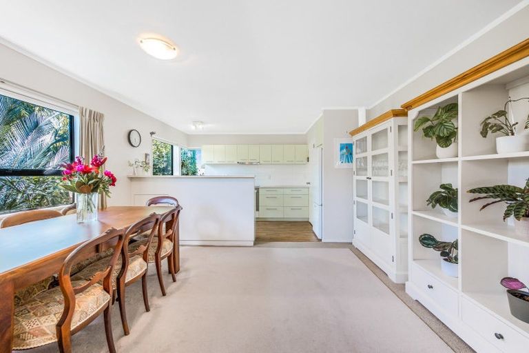 Photo of property in 3a Rimu Road, Mangere Bridge, Auckland, 2022