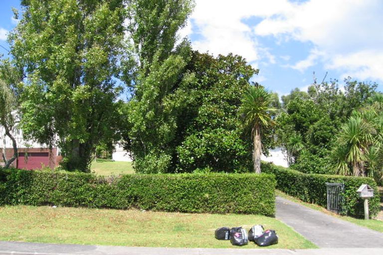 Photo of property in 22 Alexander Avenue, Torbay, Auckland, 0630