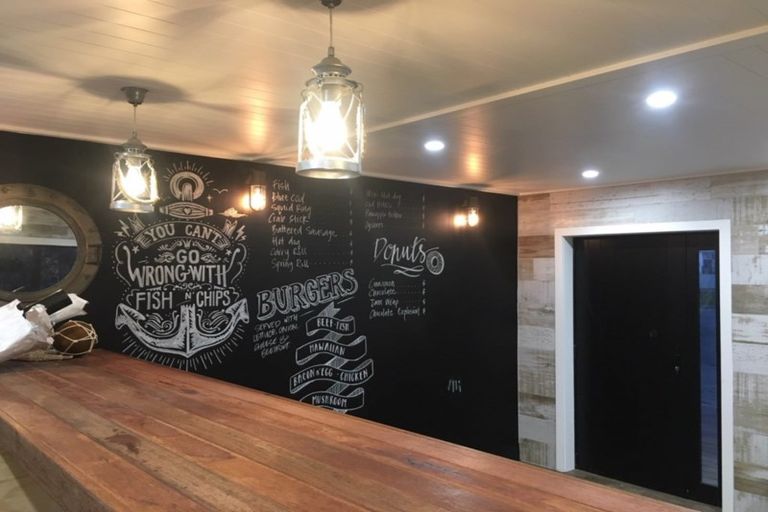 Photo of property in 15 Paisley Street, Kew, Invercargill, 9812