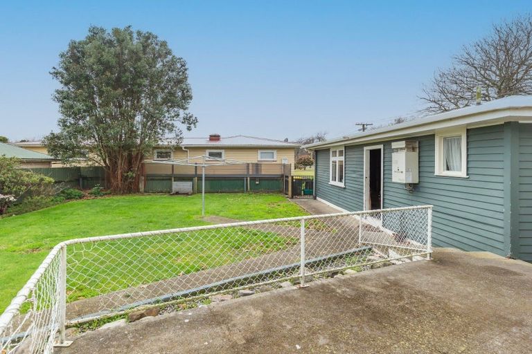Photo of property in 18 Matai Street, Levin, 5510
