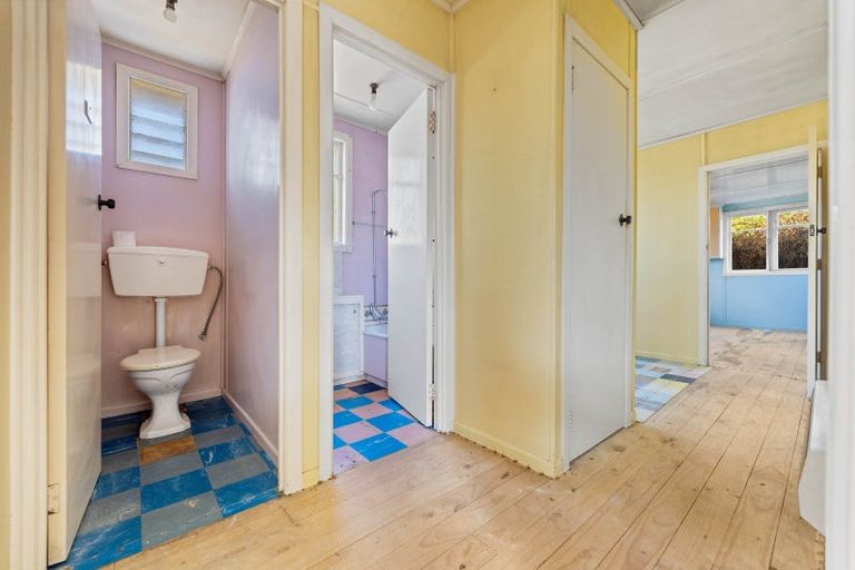 Photo of property in 251 Balmoral Drive, Tokoroa, 3420