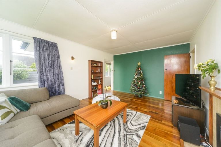 Photo of property in 10 Forth Terrace, Roslyn, Palmerston North, 4414