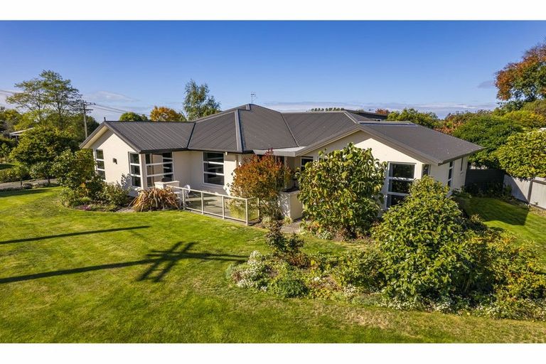 Photo of property in 100 Princes Street, Temuka, 7920