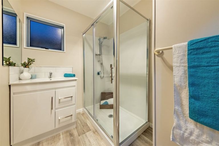 Photo of property in 2/18 Harania Avenue, Favona, Auckland, 2024