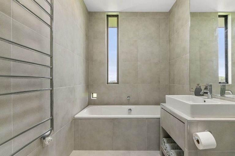 Photo of property in 193 Urquhart Road, Karaka, Papakura, 2580