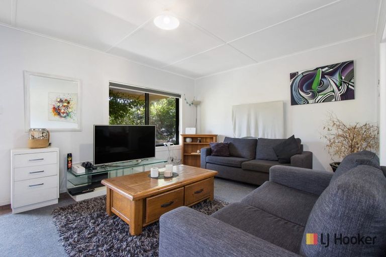 Photo of property in 50 Hillview Road, Waihi Beach, 3611