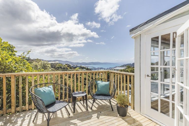 Photo of property in 34 Connaught Terrace, Brooklyn, Wellington, 6021