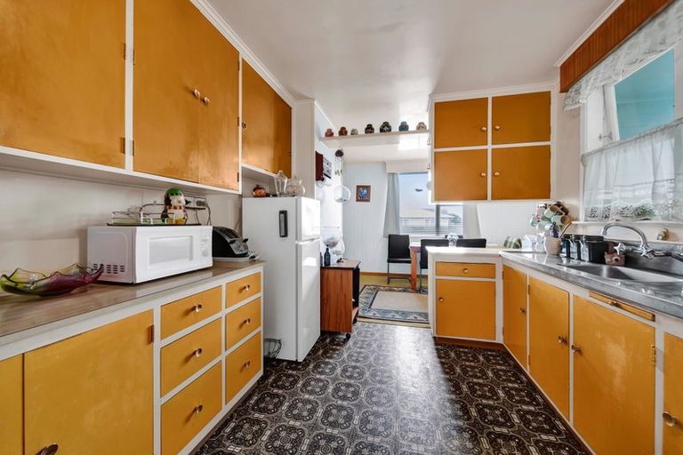 Photo of property in 4 Murray Avenue, Hawera, 4610