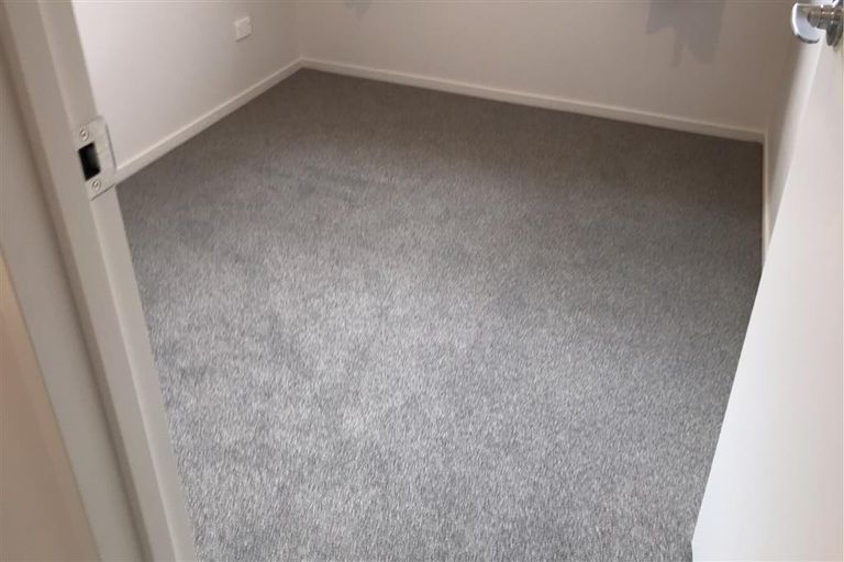 Photo of property in 9 Forbury Place, Mangere, Auckland, 2022