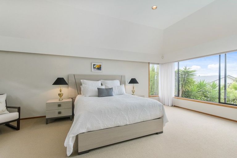 Photo of property in 3 Francis Curtis Avenue, Blockhouse Bay, Auckland, 0600
