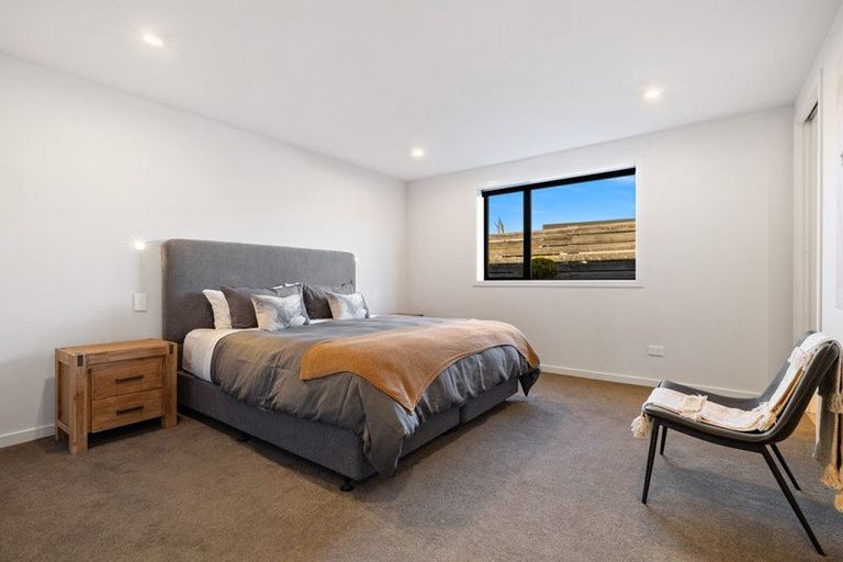 Photo of property in 20 Infinity Drive, Wanaka, 9305