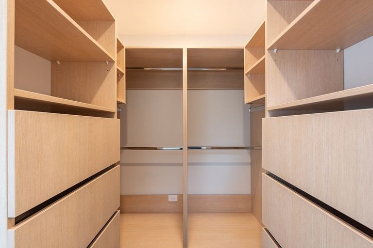 Photo of property in 103 Kakariki Grove, Waikanae, 5036