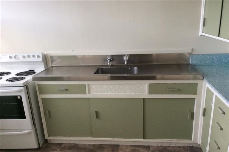 Photo of property in 3/26 Guyton Street, Wanganui, 4500