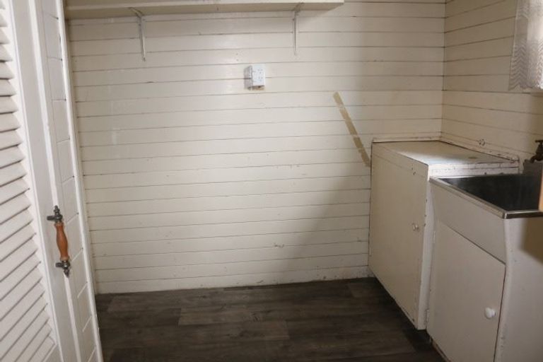 Photo of property in 4 Landsdown Court, Roslyn, Palmerston North, 4414