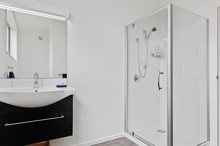 Photo of property in 24 Lonsdale Street, New Brighton, Christchurch, 8083