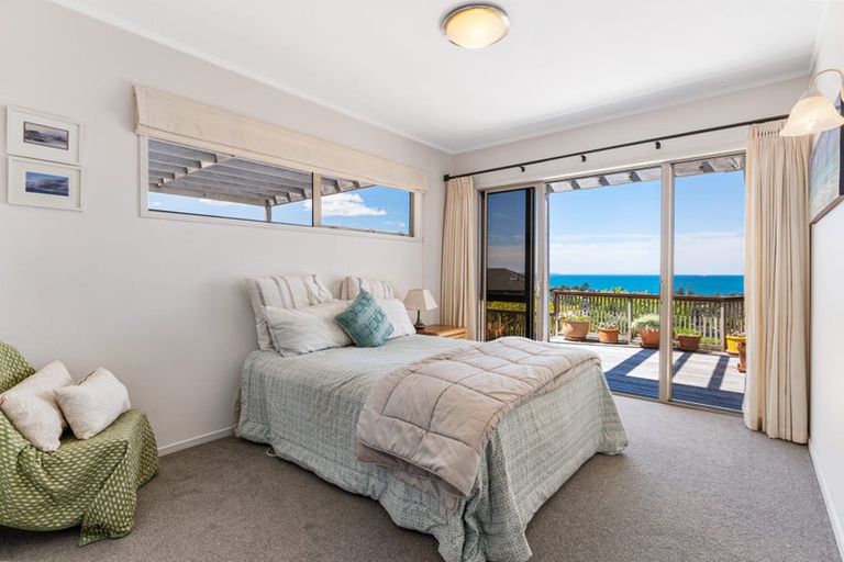 Photo of property in 9a Braemar Road, Castor Bay, Auckland, 0620