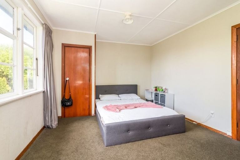 Photo of property in 15 Attlee Crescent, Bryndwr, Christchurch, 8053