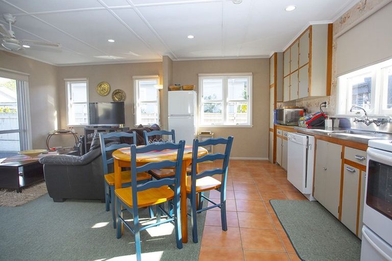 Photo of property in 220b Aickin Road, Whangamata, 3620