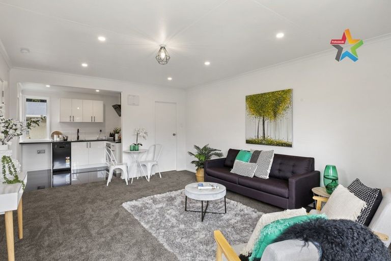 Photo of property in 5/17 Kowhai Street, Naenae, Lower Hutt, 5011