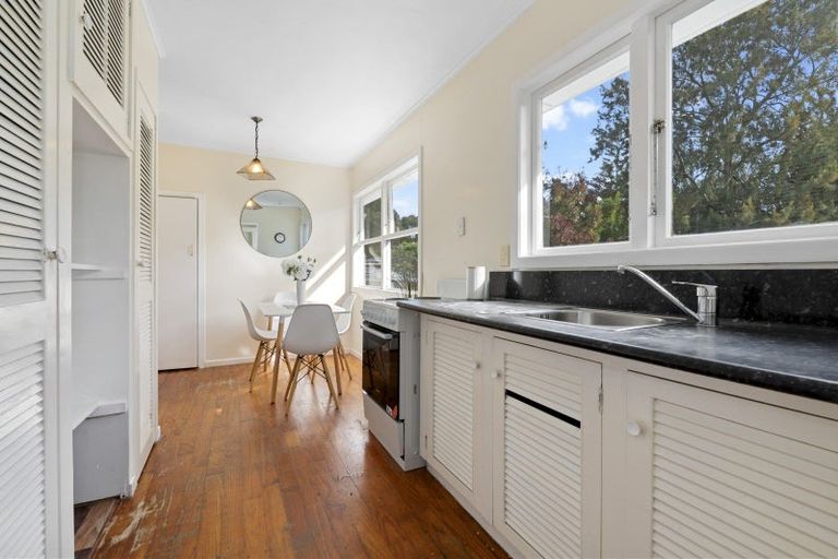 Photo of property in 34 Blease Street, New Lynn, Auckland, 0600