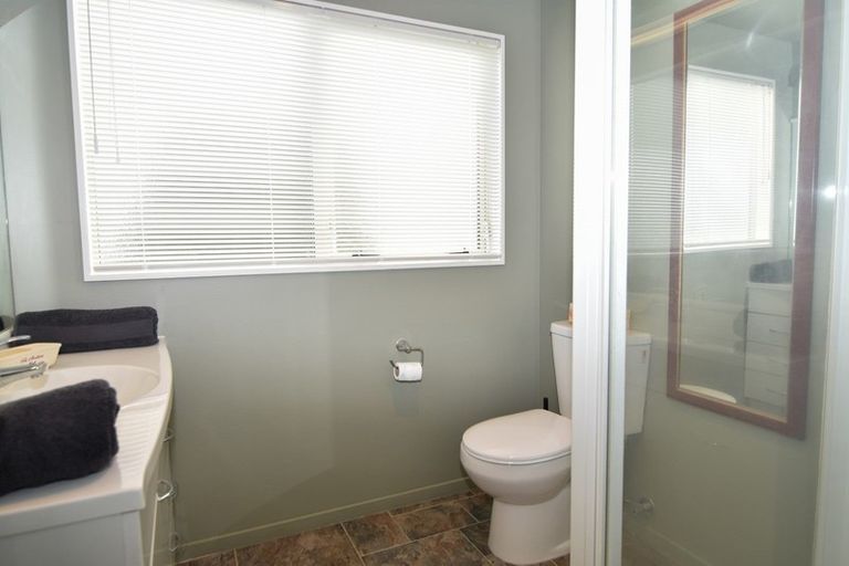 Photo of property in Villa Estate, 52/55 Armstrong Avenue, Carterton, 5713