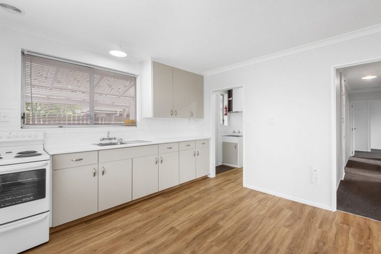 Photo of property in 1/11 Farnborough Street, Aranui, Christchurch, 8061