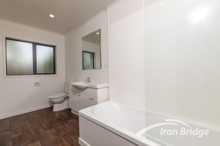 Photo of property in 36 Sunstone Crescent, Brown Owl, Upper Hutt, 5018