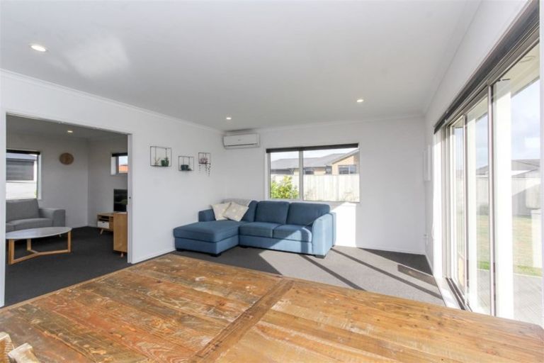 Photo of property in 4 Roy Johns Way, Bell Block, New Plymouth, 4312