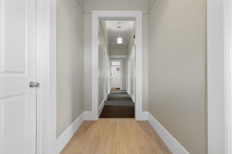 Photo of property in 35 West Street, West End, Palmerston North, 4412