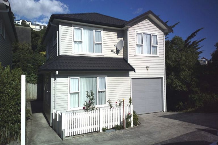 Photo of property in 52 Sheridan Terrace, Johnsonville, Wellington, 6037