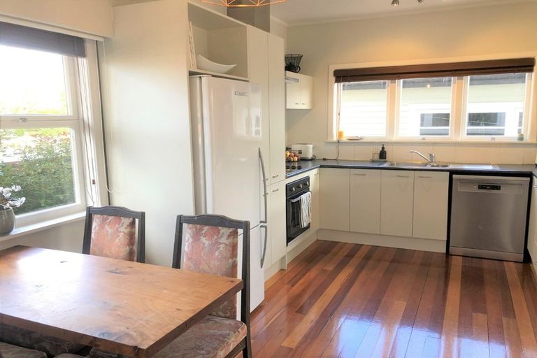 Photo of property in 18 Mcnicol Street, Fairfield, Hamilton, 3214