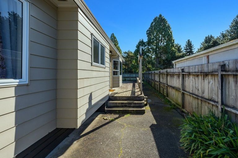 Photo of property in 24 Taksan Place, Pukete, Hamilton, 3200